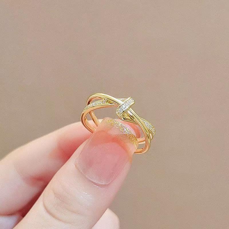 Vintage Niche Light Luxury Adjustable Ring For Women, Stylish & Unique Design Index Finger Ring Main image