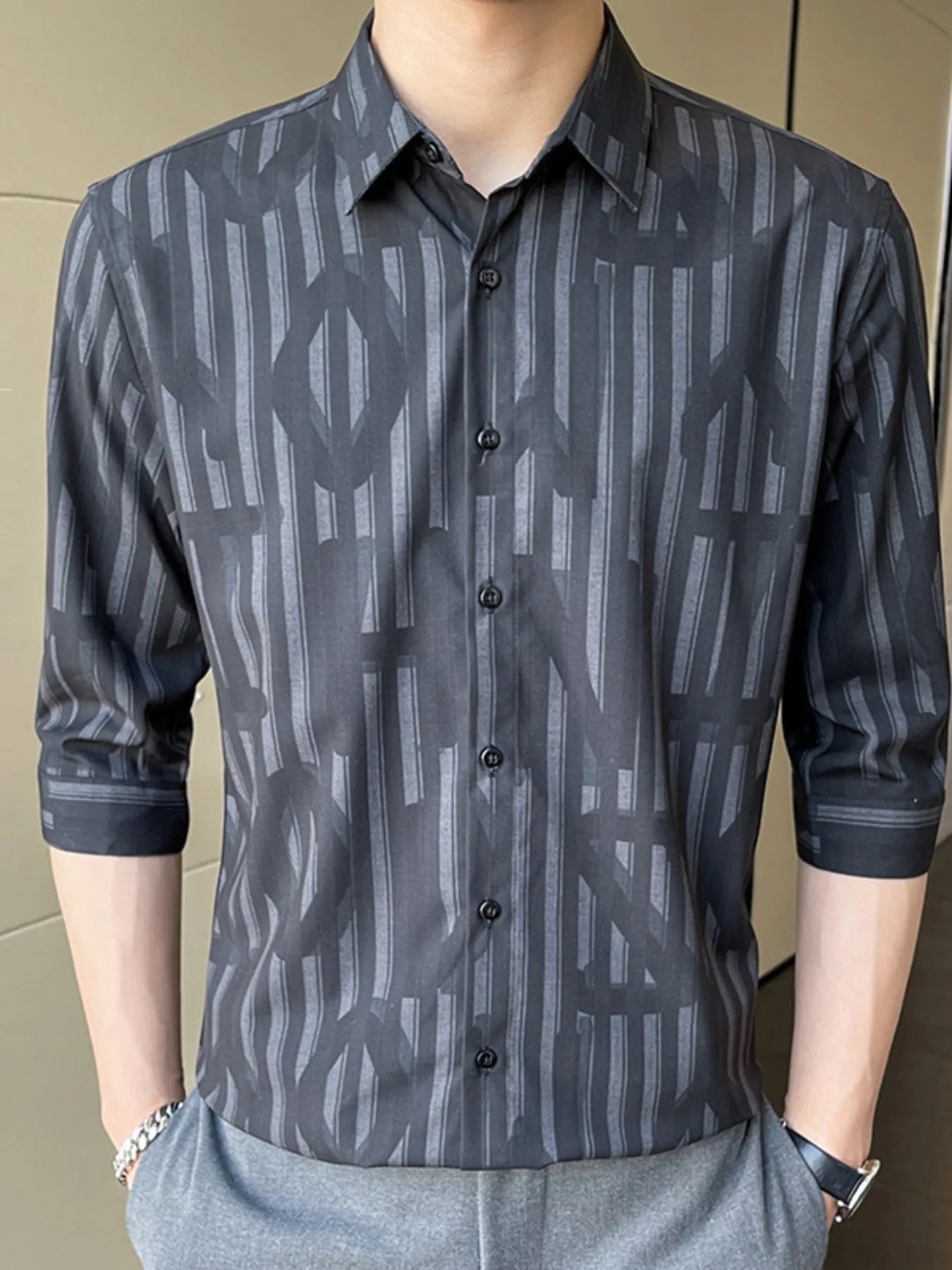 182a3f50ef1f486b83bd1709d49b7992-Max-Origin Main image