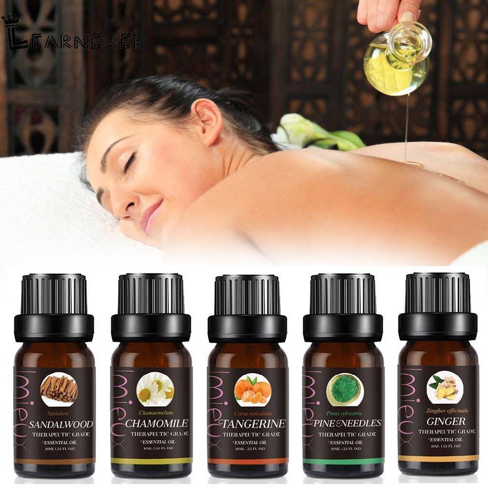 Essential oil Main image