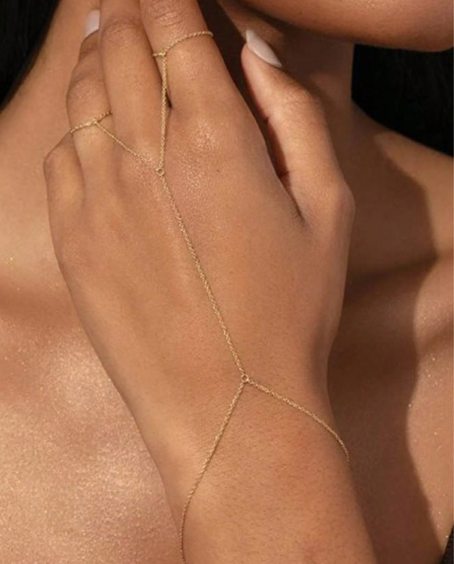 New Stylish Ring Bracelet With A Light-luxury High-end Vibe