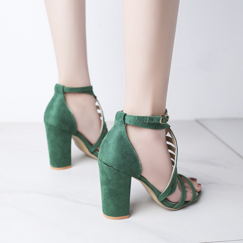 Pointed square heel buckle heels