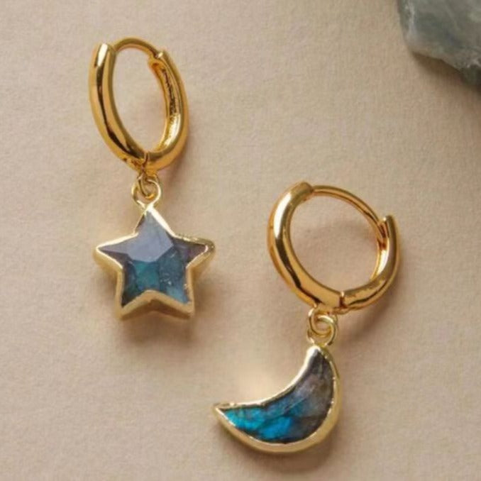Womens Elegant Star And Moon Earrings
