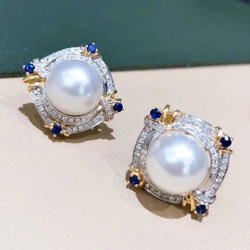 Elegant Two-tone Faux Pearl Stud Earrings With A Geometric Diamond Shape