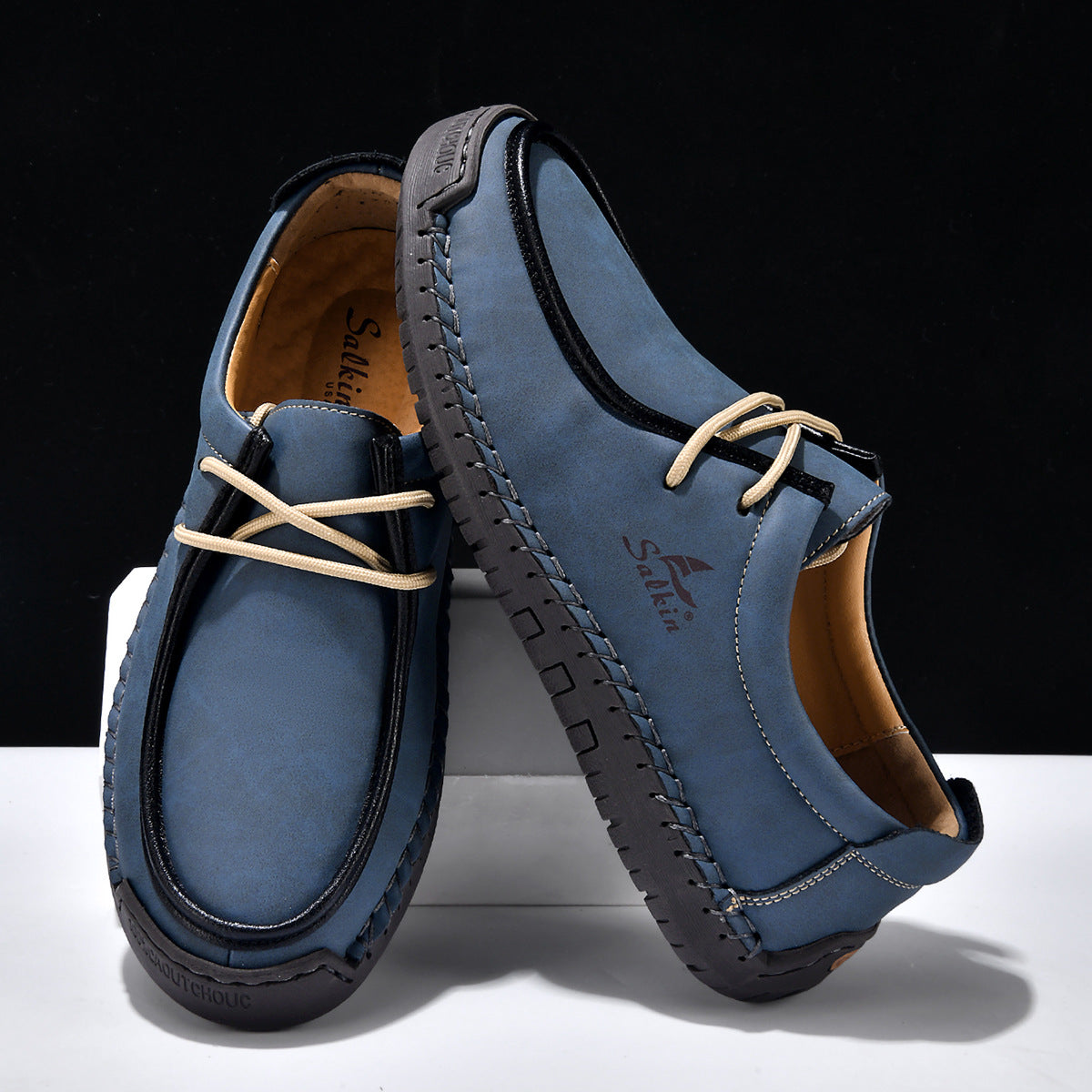 Versatile Casual Soft-soled Lace-up Shoes Main image