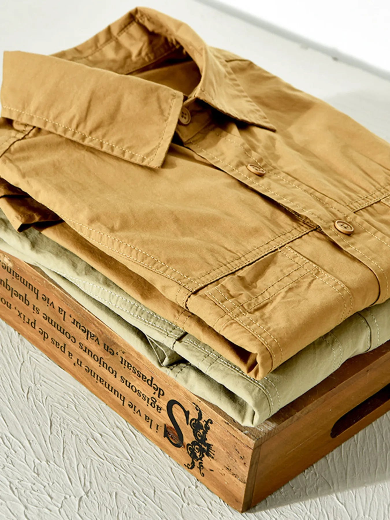 Men's Plus Size Casual Short Sleeve Button-Down Shirt Secondary image