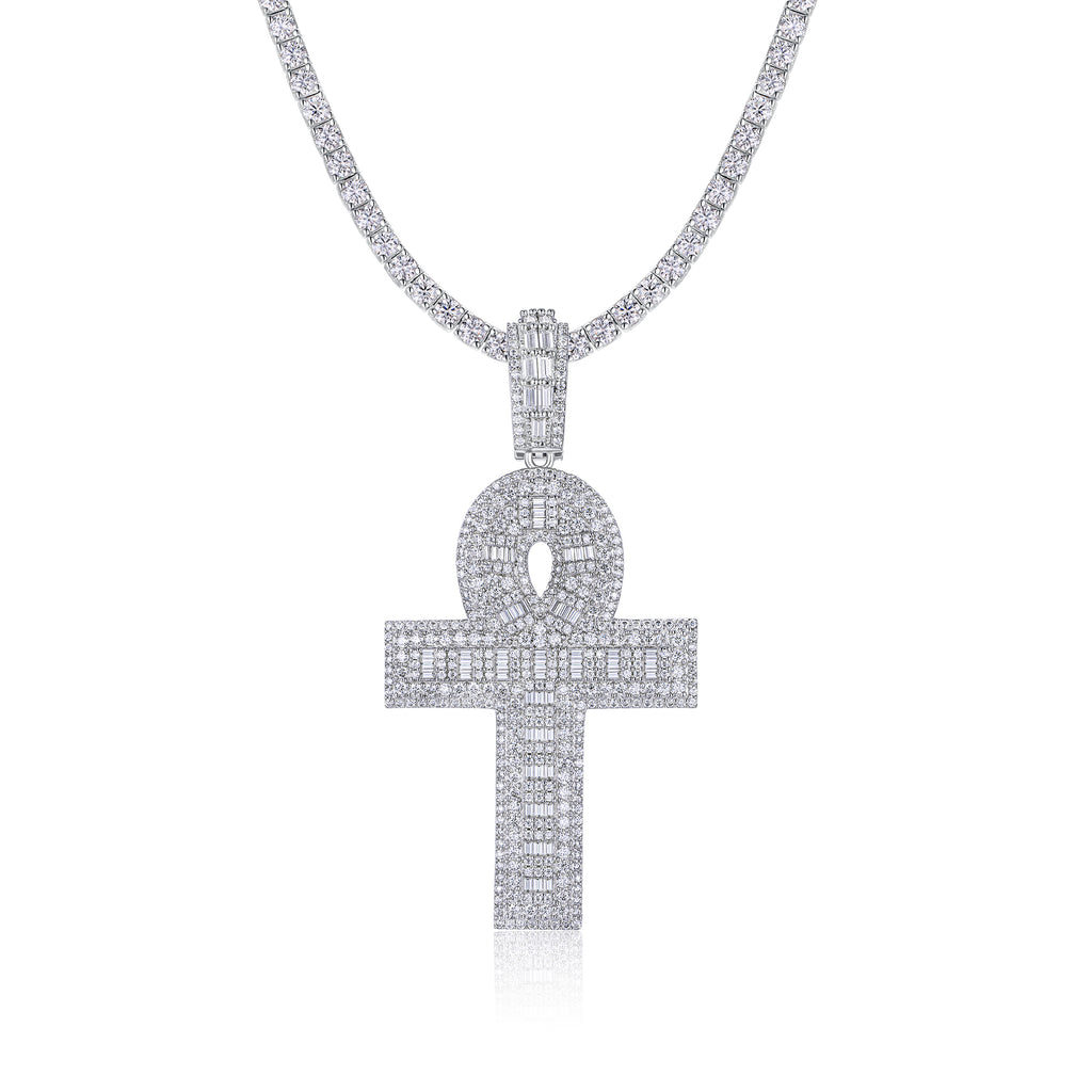 Set With Top-quality Moissanite, This Luxurious And Fashionable Light Luxury Trend Jewelry Necklace Pendant Is Made Of S925 Silver Electroplated With Platinum