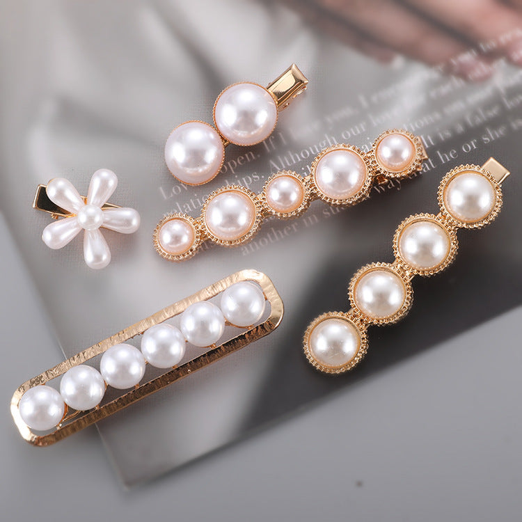 Slip-on Pearl Bow Hair Clip Main image