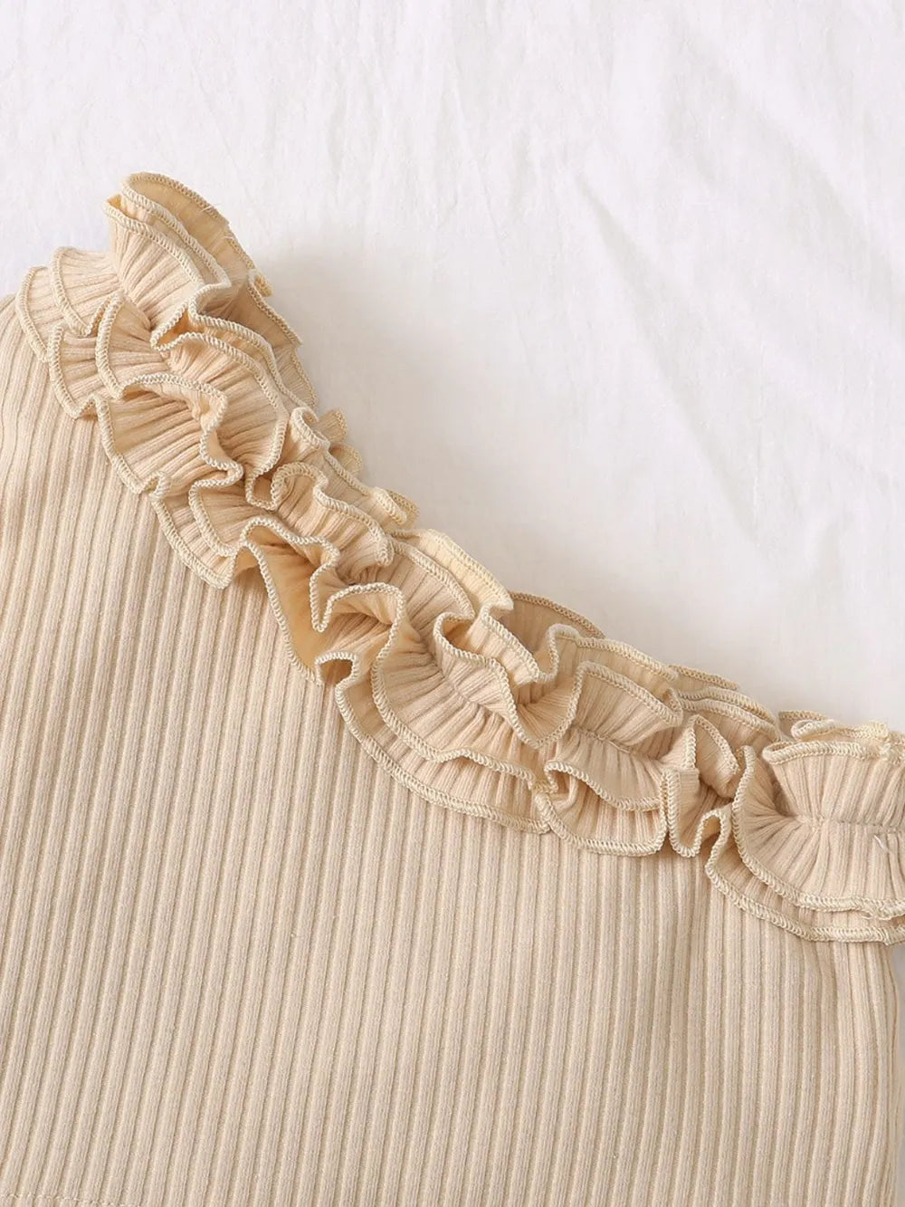 b80ab26a-81c7-495f-b245-7b0a1251375a-Max