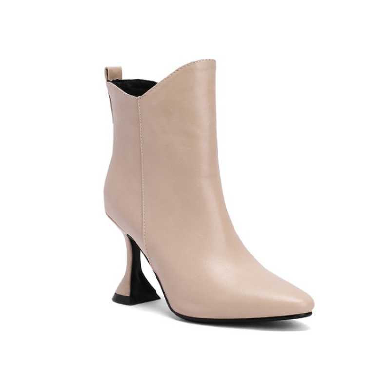 New Fashion Soft Leather Women's Shoes Secondary image