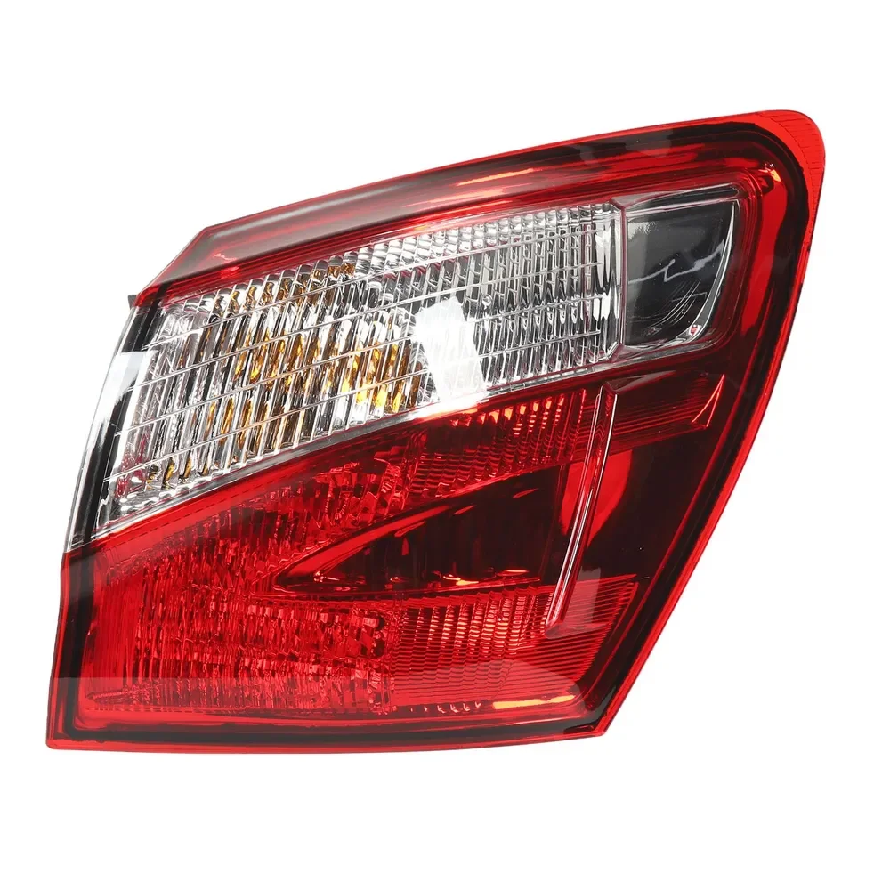 Outer Car Rear Tail Light Turn Signal Light For Nissan Qashqai J10 2008-2015 Fog Lamp Brake Lights 26555-BR00A  26550-BR00A